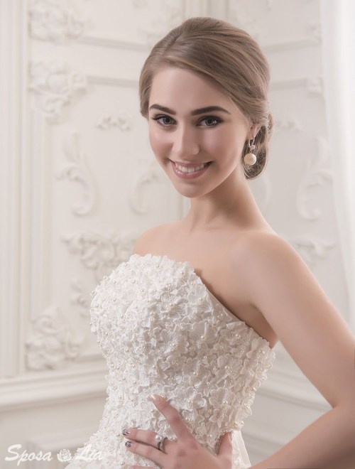 https://www.sposa-lia.com/images/stories/virtuemart/product/022(1).jpg