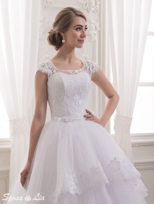 https://www.sposa-lia.com/images/stories/virtuemart/product/024(1).jpg