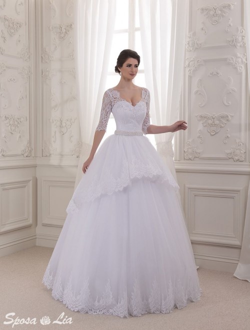 https://www.sposa-lia.com/images/stories/virtuemart/product/027(1).jpg