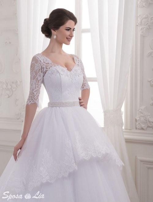 https://www.sposa-lia.com/images/stories/virtuemart/product/027(2).jpg
