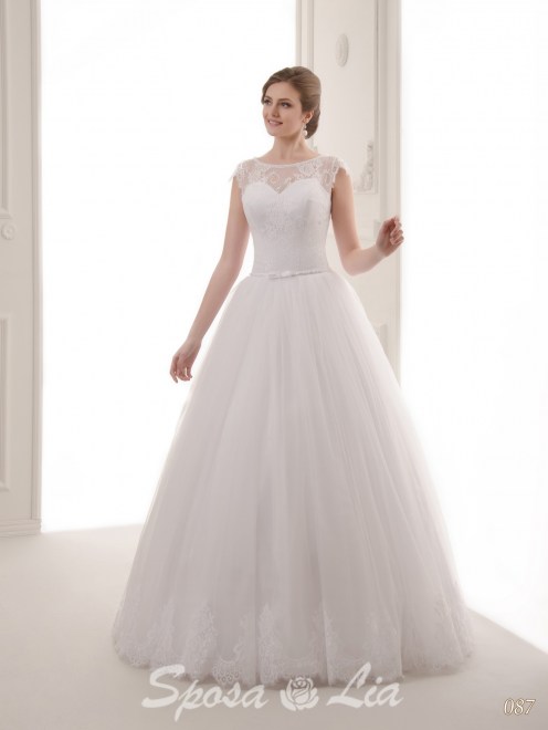 https://www.sposa-lia.com/images/stories/virtuemart/product/087-(3).jpg