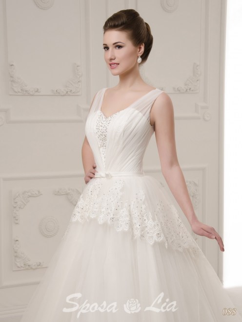 https://www.sposa-lia.com/images/stories/virtuemart/product/088-(2).jpg