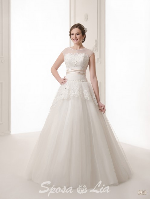 https://www.sposa-lia.com/images/stories/virtuemart/product/093-(3).jpg