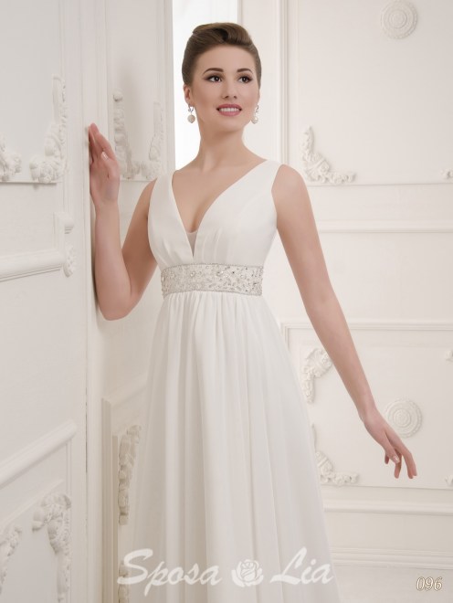 https://www.sposa-lia.com/images/stories/virtuemart/product/096-(2).jpg