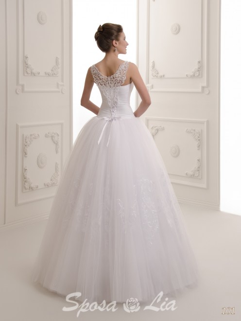 https://www.sposa-lia.com/images/stories/virtuemart/product/101-(3).jpg