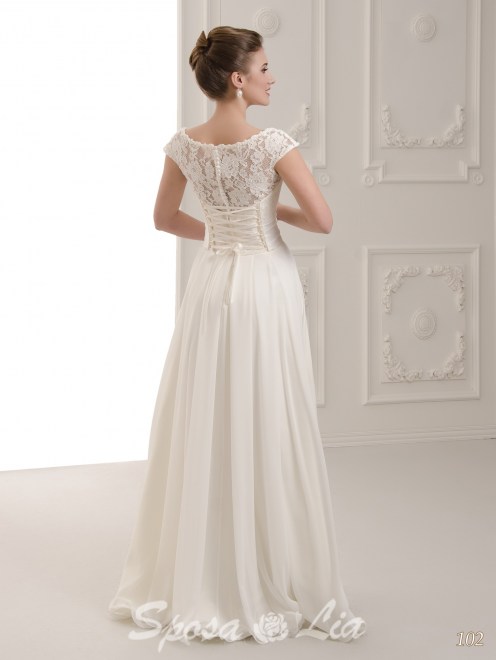 https://www.sposa-lia.com/images/stories/virtuemart/product/102-(3).jpg