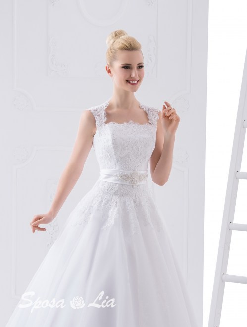 https://www.sposa-lia.com/images/stories/virtuemart/product/590-28.jpg