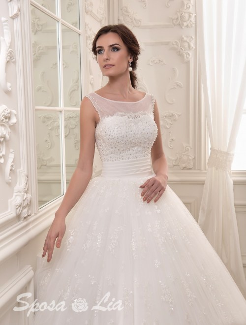 https://www.sposa-lia.com/images/stories/virtuemart/product/722-jn-(2).jpg