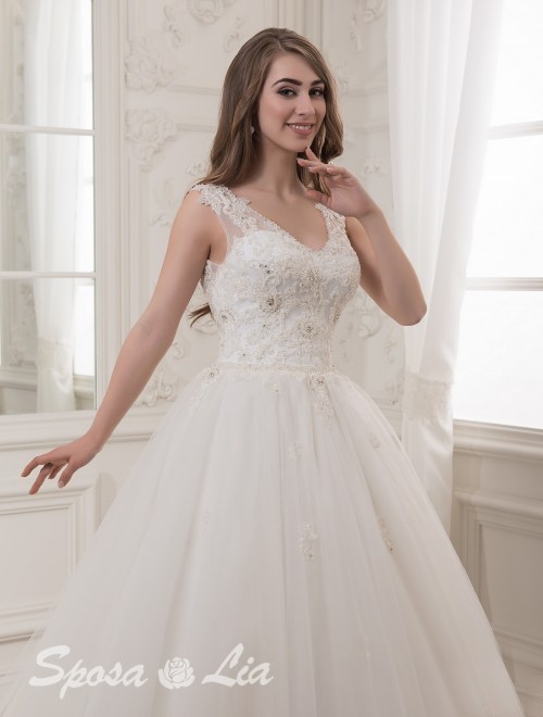 https://www.sposa-lia.com/images/stories/virtuemart/product/864-gi-(3).jpg