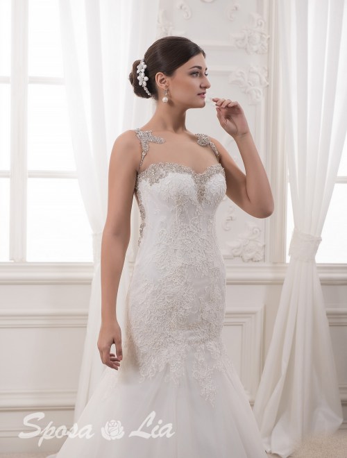 https://www.sposa-lia.com/images/stories/virtuemart/product/875-gi-(2).jpg