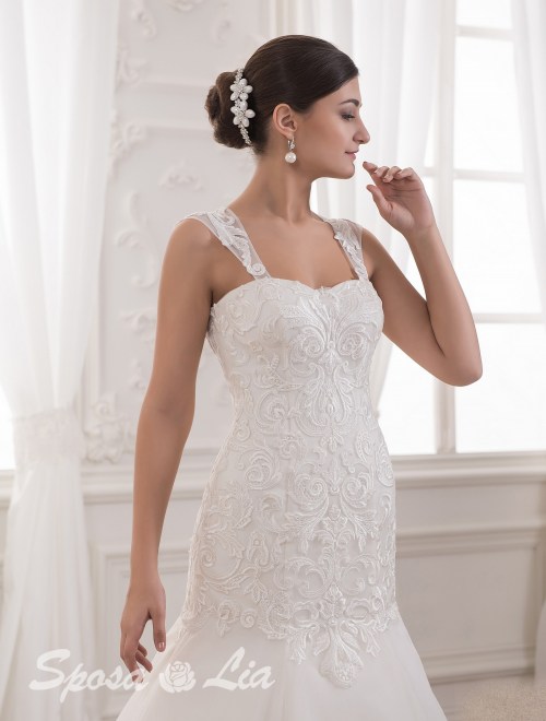 https://www.sposa-lia.com/images/stories/virtuemart/product/879-gi-(2).jpg