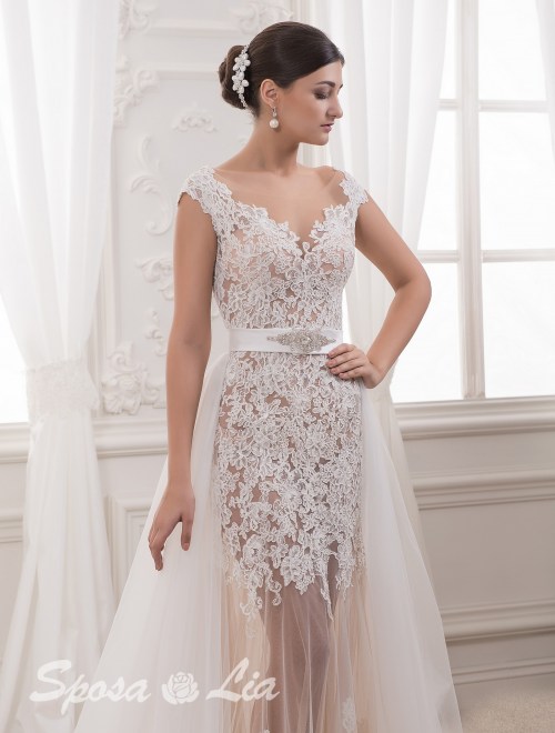 https://www.sposa-lia.com/images/stories/virtuemart/product/880-gi-(2).jpg