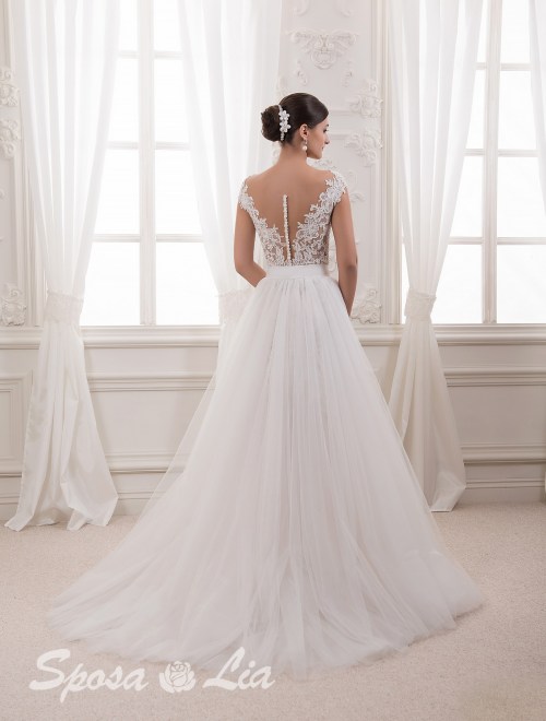 https://www.sposa-lia.com/images/stories/virtuemart/product/880-gi-(3).jpg