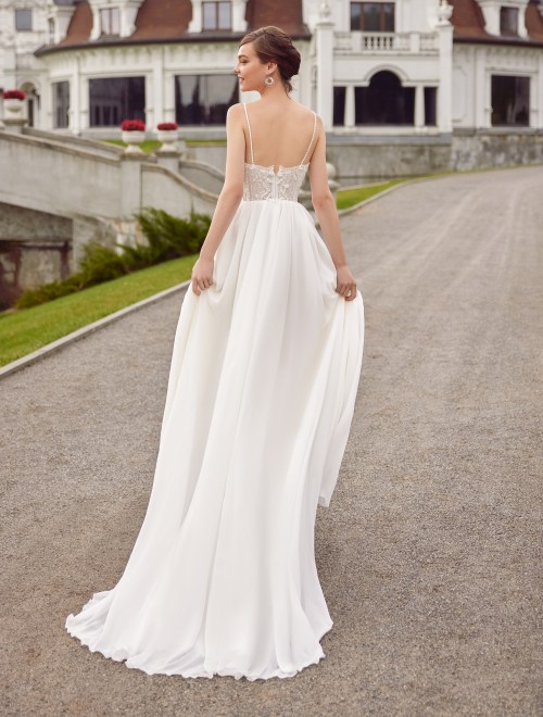 https://www.sposa-lia.com/images/stories/virtuemart/product/Morgan(3).jpg