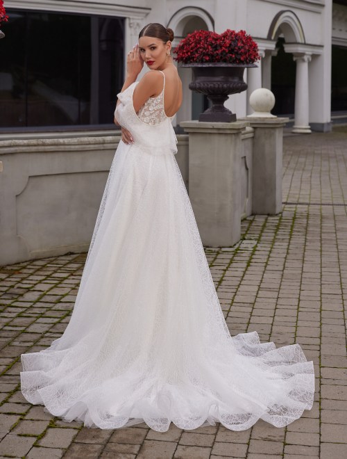 https://www.sposa-lia.com/images/stories/virtuemart/product/Nusa(3).jpg