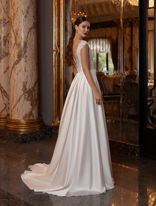 https://www.sposa-lia.com/images/stories/virtuemart/product/Taya(3).jpg
