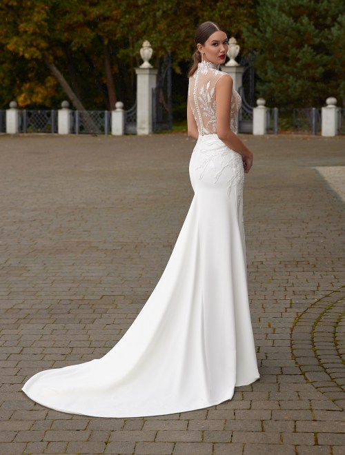 https://www.sposa-lia.com/images/stories/virtuemart/product/Veronica(3).jpg