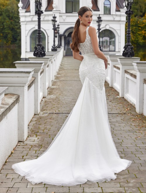https://www.sposa-lia.com/images/stories/virtuemart/product/Vlada(3).jpg