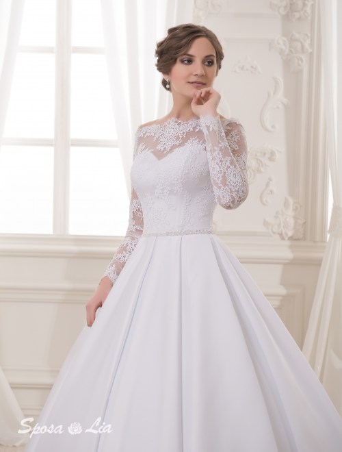 https://www.sposa-lia.com/images/stories/virtuemart/product/dsc_4232.jpg