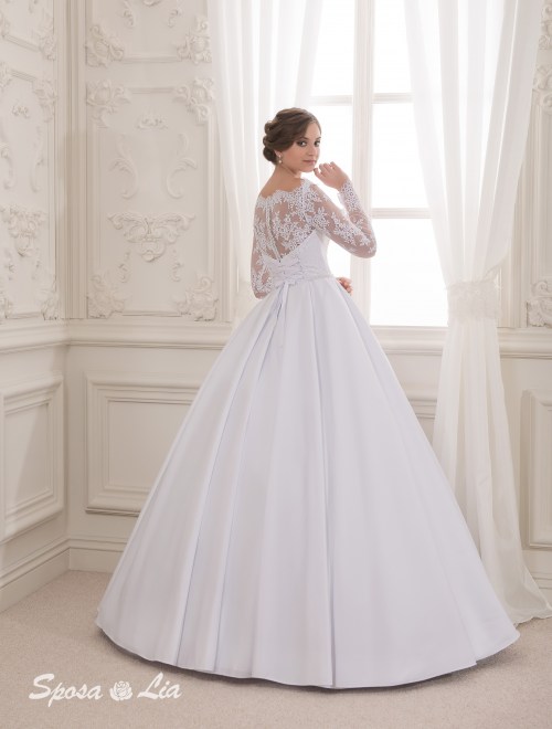 https://www.sposa-lia.com/images/stories/virtuemart/product/dsc_4264.jpg